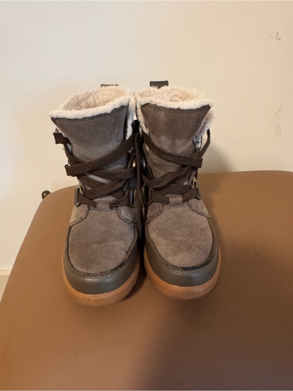 Sorel Women's Gray Suede Faux-Fur Lace-Up Winter Boots